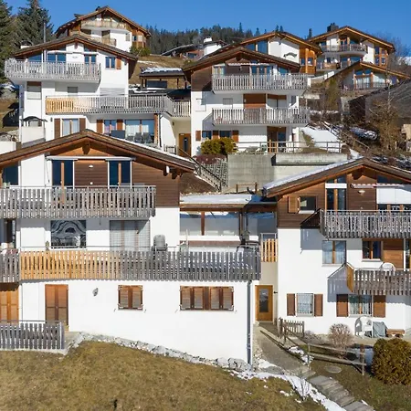 Casa Darschale 11 아파트