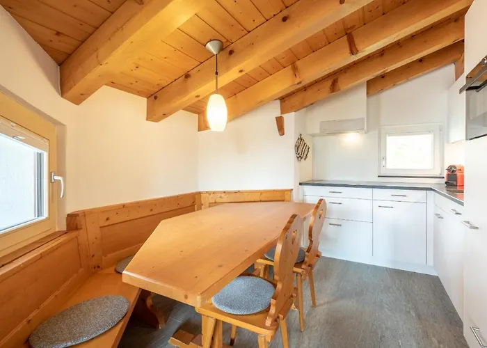 Casa Darschale 11 Daire *