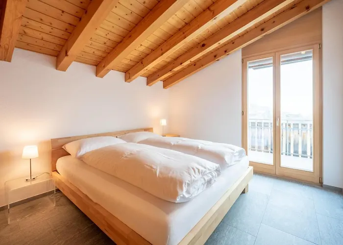 Apartman Casa Darschale 11 *